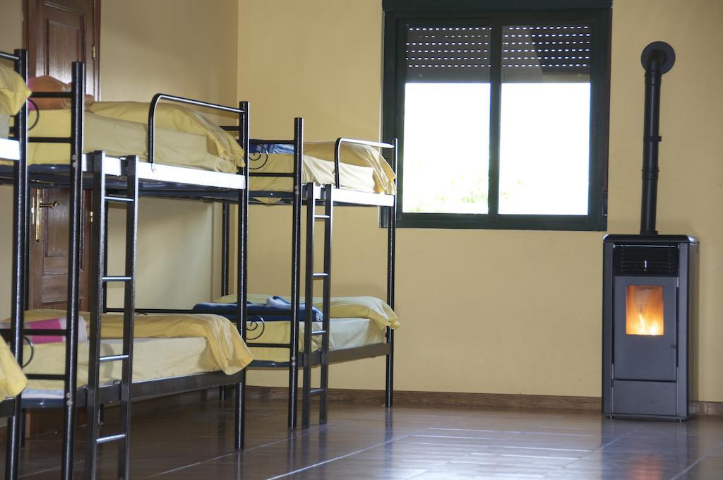 Albergue Los Blasones Саррия Номер фото